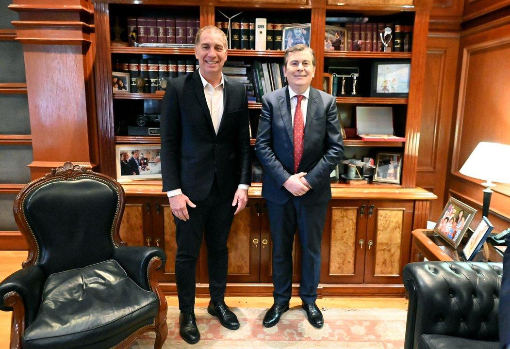 Santilli se reunioacute con Zamora quien se mostroacute abierto al Presupuesto y las reformas