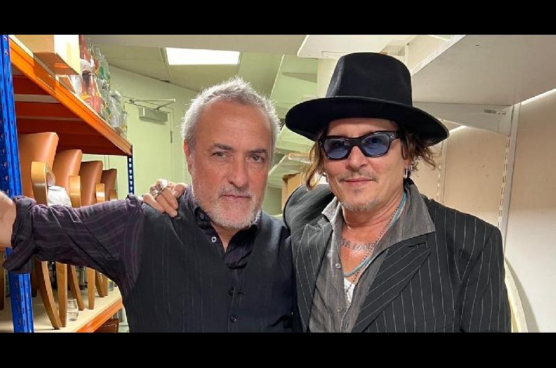 ldquoSiempre es triste despedirterdquo- Johnny Depp dice adioacutes a la Argentina