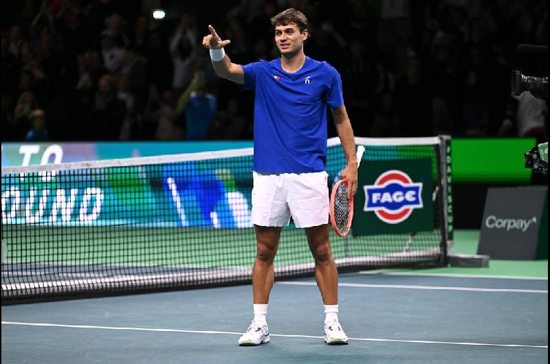 Italia le ganoacute a Beacutelgica y es finalista de la Copa Davis