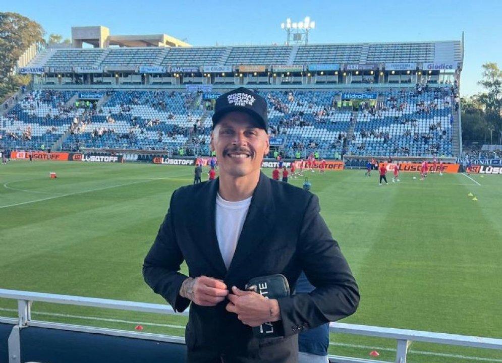 Escaacutendalo en Gimnasia- ldquoTotordquo Medina incluyoacute nombres sin permiso en la lista presidencial 