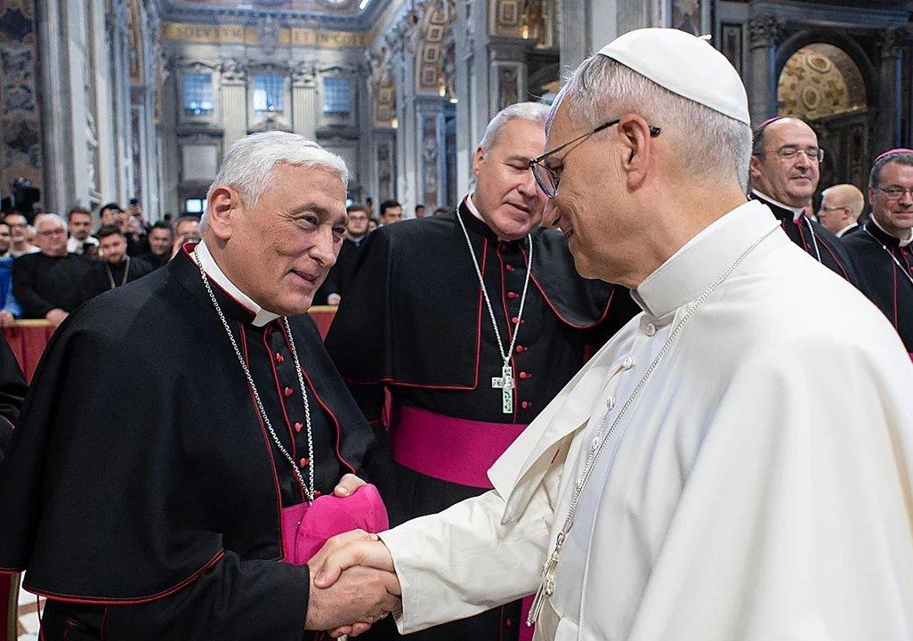 El papa Leoacuten XIV aceptoacute la renuncia del obispo de Caacutediz acusado de pederastia