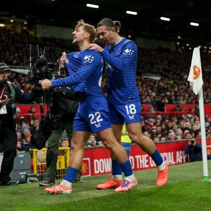 Manchester United cayoacute con Everton por 1-0 y perdioacute la chance de alcanzar la zona de Europa League