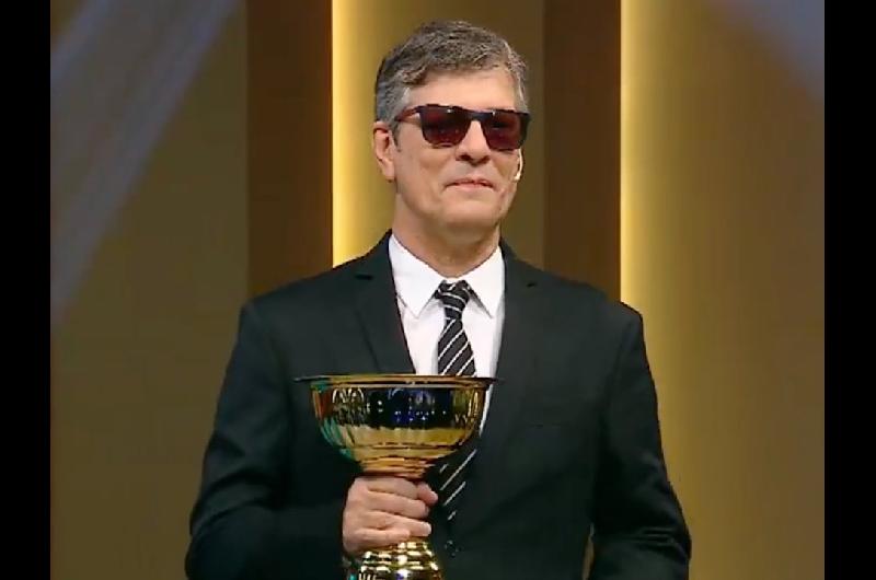 ldquoEl campeoacuten de la TVldquo- iroacutenico sketch de Mario Pergolini para burlarse de la AFA