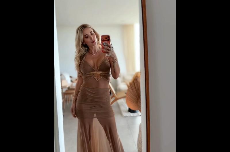 Jeacutesica Cirio enamorada otra vez compartioacute sus diacuteas en pareja 