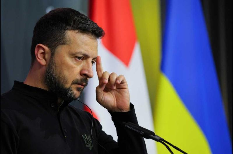 Zelenski se muestra dispuesto a avanzar hacia la paz