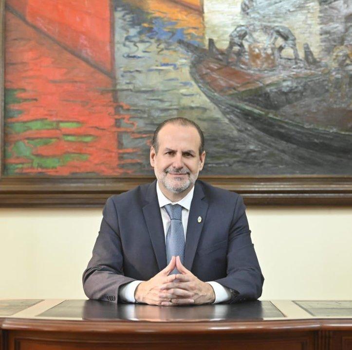 Intendente bahiense acuerda con empresas para financiar obras hidraacuteulicas