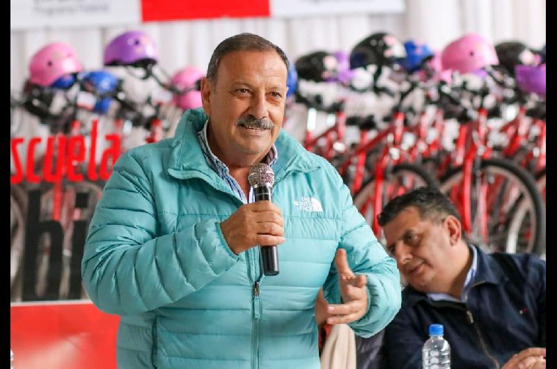 Quintela- ldquoTiene que haber una conduccioacuten fuerte que marque el camino en el peronismordquo