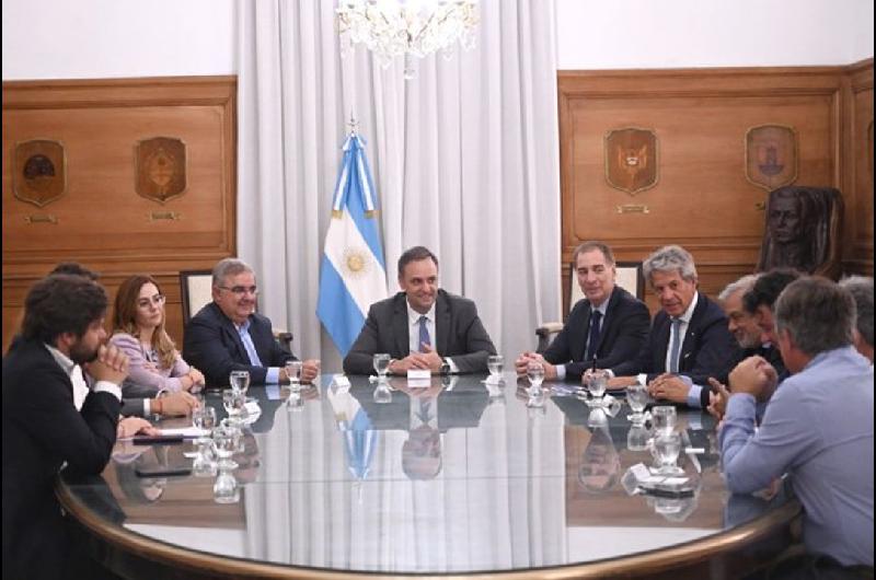En medio de las especulaciones Jalil visitoacute la Casa Rosada- de queacute habloacute con los libertarios