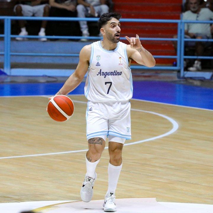 Argentina derrotoacute a Cuba por 80-68 en el primer partido clasificatorio al Mundial de baacutesquet