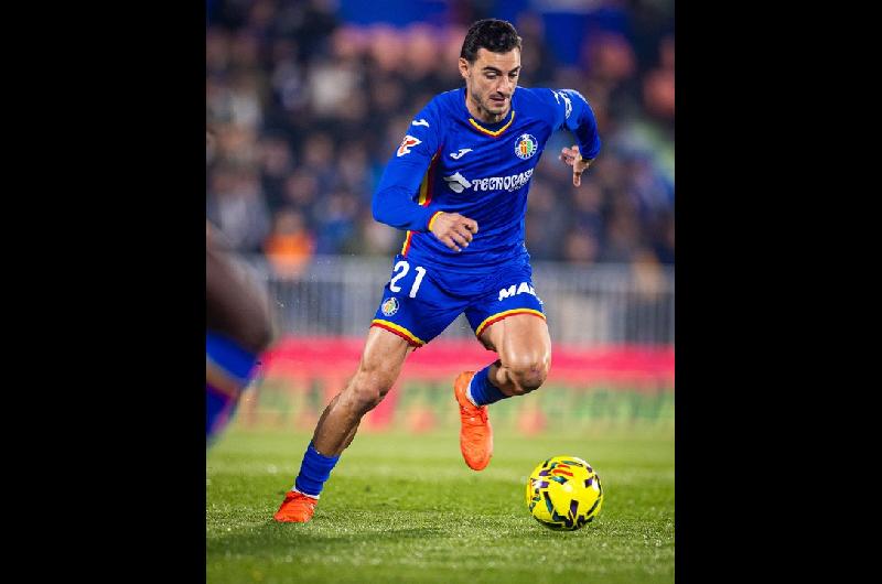 Getafe se llevoacute un triunfo por la miacutenima ante Elche en LaLiga