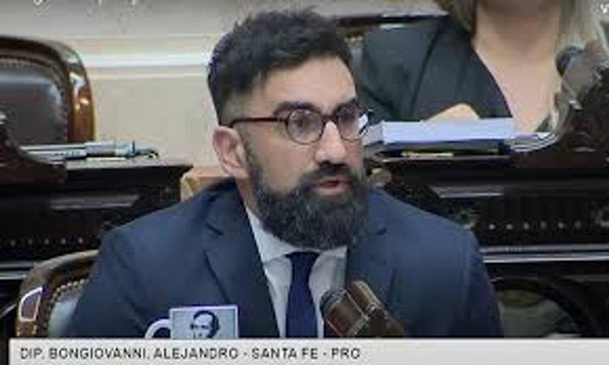 La Libertad Avanza se lleva a otro diputado del PRO y sigue creciendo