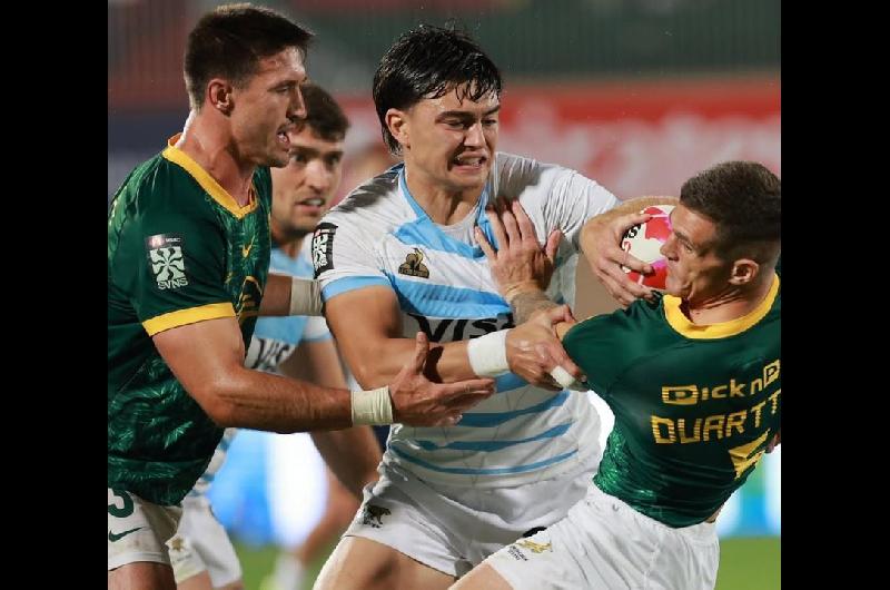 Sorprendente- Los Pumas 7s vencieron a Sudaacutefrica y siguen con vida en Dubai