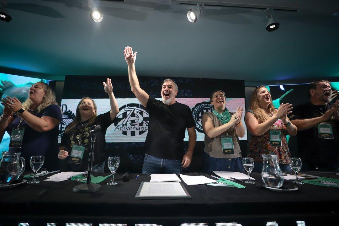 ATE evaluacutea adelantar el Paro Nacional