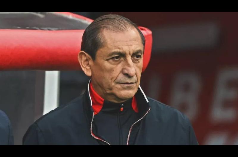 Inter de Porto Alegre oficializoacute la salida de Ramoacuten Diacuteaz tras un breve ciclo en el club