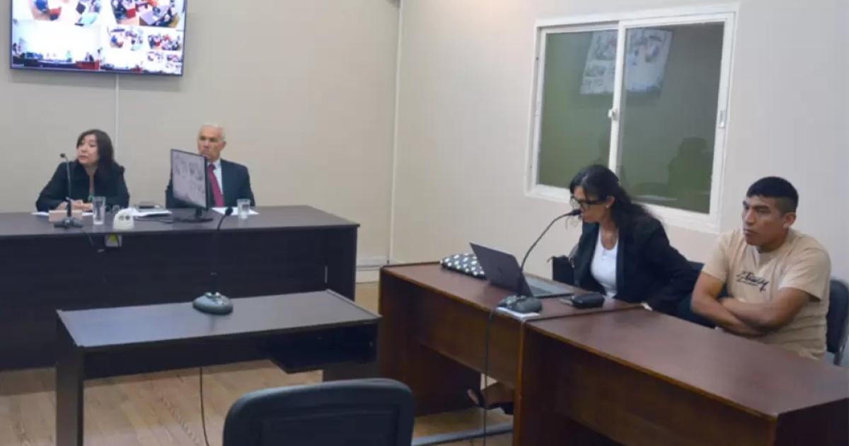 Condenaron a prisioacuten perpetua a un hombre que asesinoacute a su hijo 