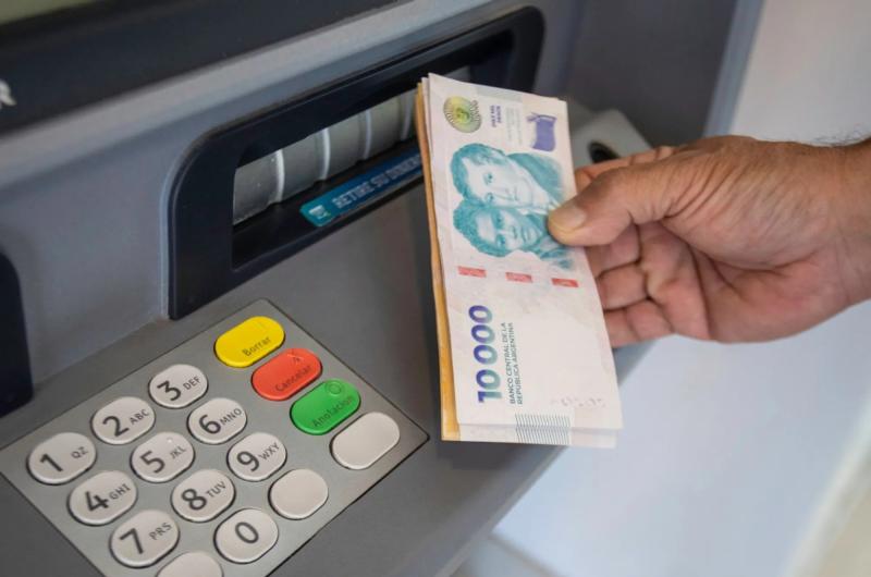 Comienza el pago de haberes a empleados estatales de Jujuy