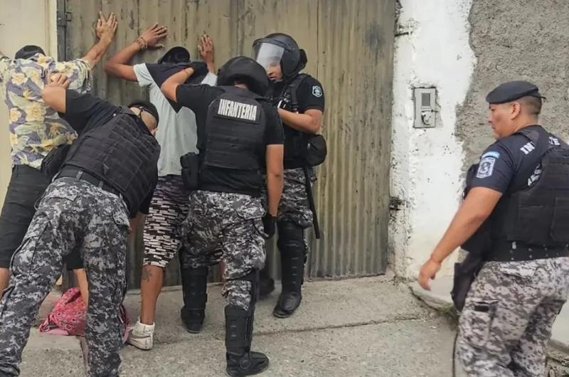15 detenidos tras operativos en la zona sur de la capital jujentildea