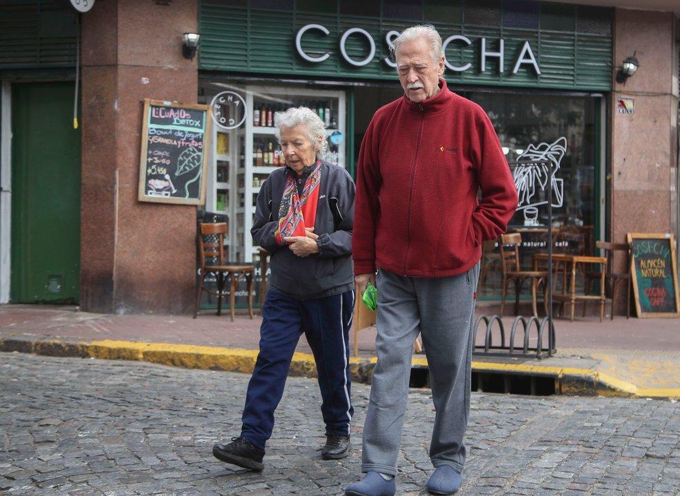 Jubilados y pensionados- confirman el bono de 70000 para el uacuteltimo mes del antildeo