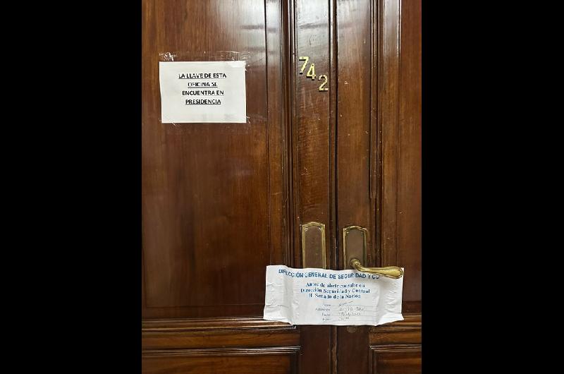 La senadora Loacutepez presentoacute una denuncia penal contra personal de seguridad del Congreso