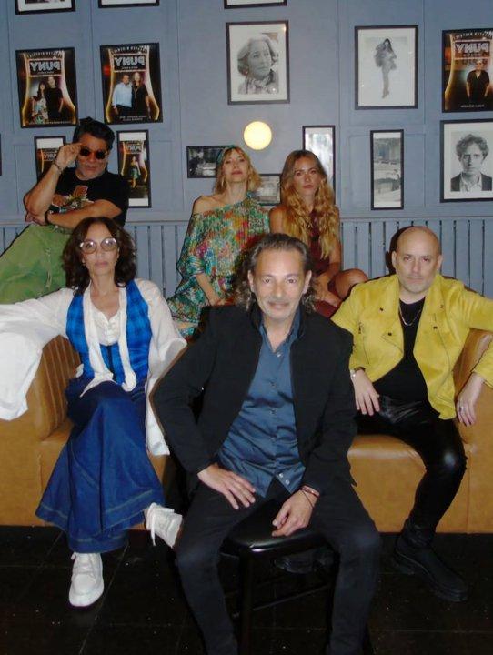 Rociacuteo Igarzaacutebal y su personaje con Muscari que ldquodescolocardquo al espectador