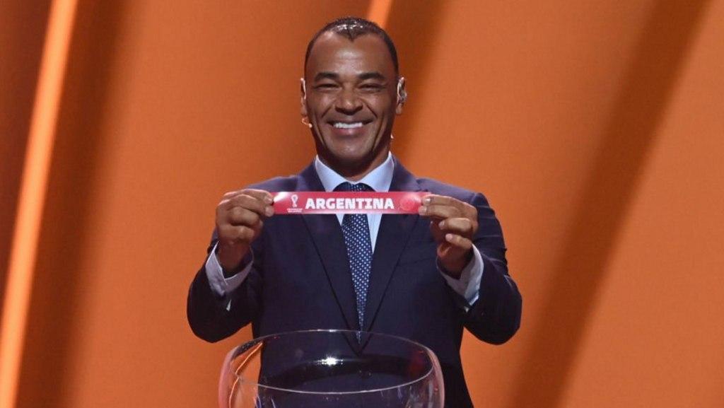 iquestContra quieacuten juega Argentina en el Mundial 2026 Simulaacute el sorteo en NA y compartilo en redes