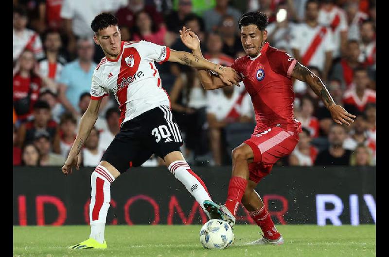 Un jugador buscado por River afirmoacute que tiene ganas de llegar al club
