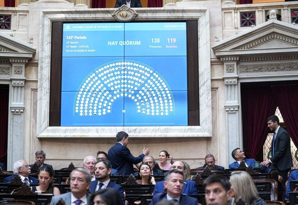 Tensioacuten en la jura- Grabois le hizo la V a Milei y advirtioacute prepaacuterense