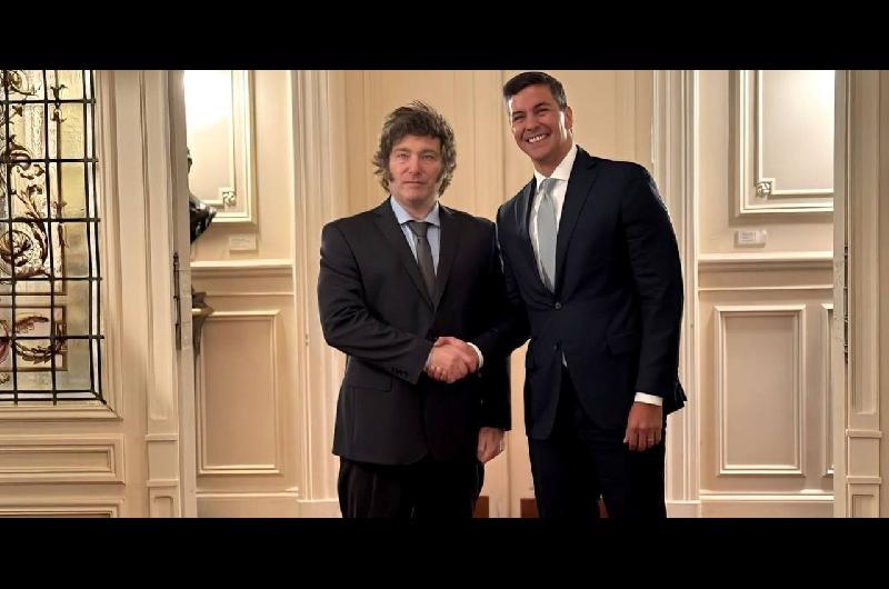 Milei cambioacute a la mayoriacutea de los jefes de las Fuerzas Armadas