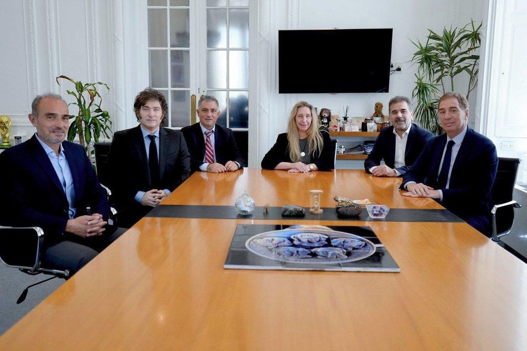 Primeros chispazos entre el LLA y el PRO por la aprobacioacuten del endeudamiento de Kicillof