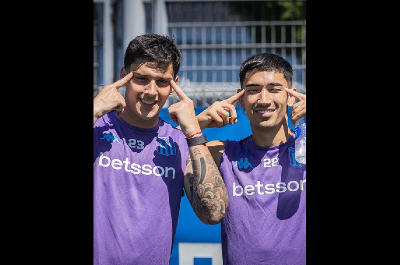 Costas comienza a definir el once en Racing para enfrentar a Boca en el Torneo Clausura