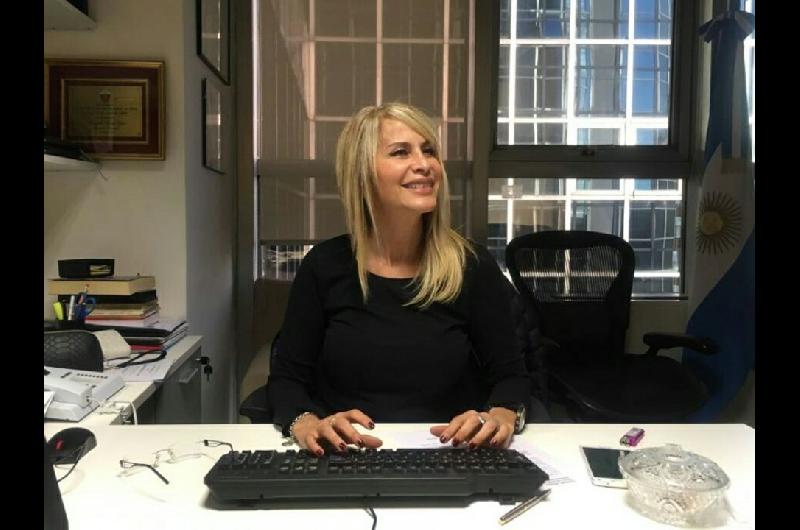 Quieacuten es la nueva novia de Alberto Fernaacutendez que fue diputada por el PRO