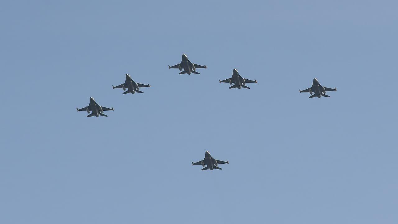 Con respaldo y financiamiento de EEUU bajo la administracioacuten Trump llegaron los primeros F-16 a la Argentina