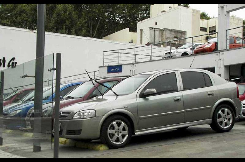 Cayoacute fuerte la venta de autos usados en noviembre pero el sector igual espera un reacutecord
