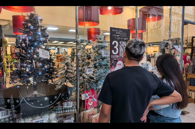 La canasta navidentildea se encarecioacute 27-en-porciento- y los consumidores acuden a promociones o descuentos