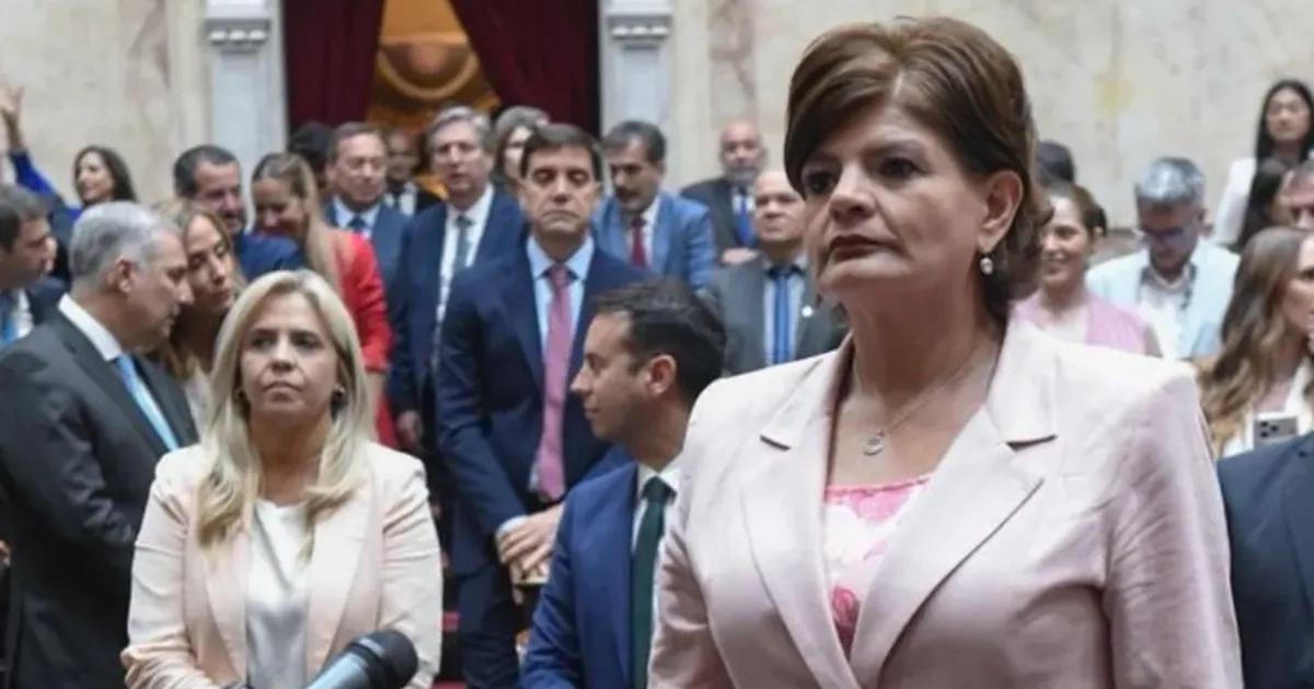 Zigaraacuten asumioacute como diputada nacional sin dar respuesta a las comunidades