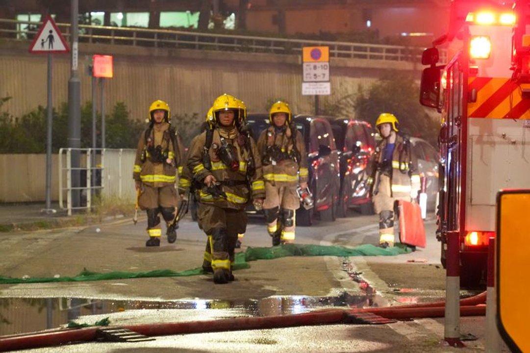 Al menos 23 muertos por un incendio en un club nocturno en India