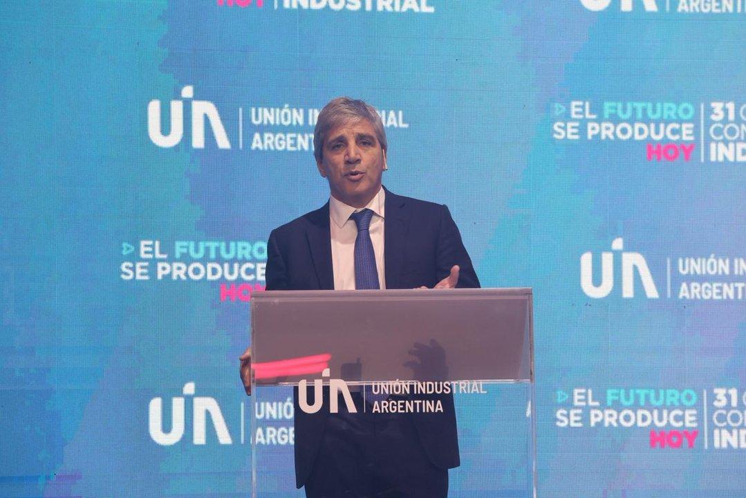 Caputo dijo que busca US1000 millones a tasa de 9-en-porciento-