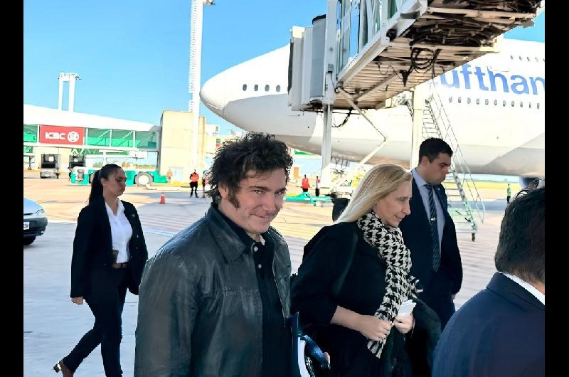 El particular atuendo de Javier Milei en su llegada a Oslo 