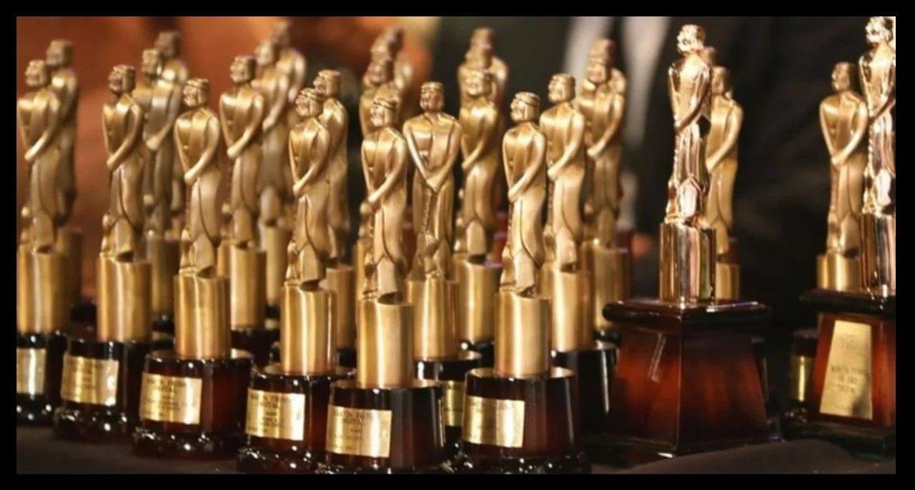 La muacutesica llega a los Premios Martiacuten Fierro