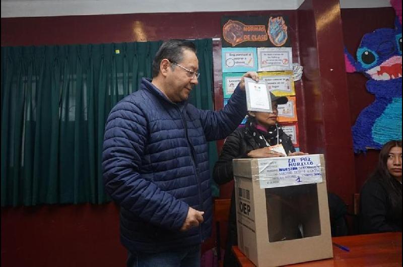 Detuvieron al ex presidente de Bolivia Luis Arce en una causa por corrupcioacuten