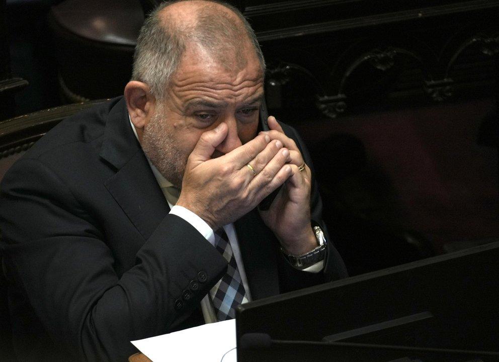 Senado- Luis Juez abandonoacute la bancada del PRO y se une al interbloque del oficialismo