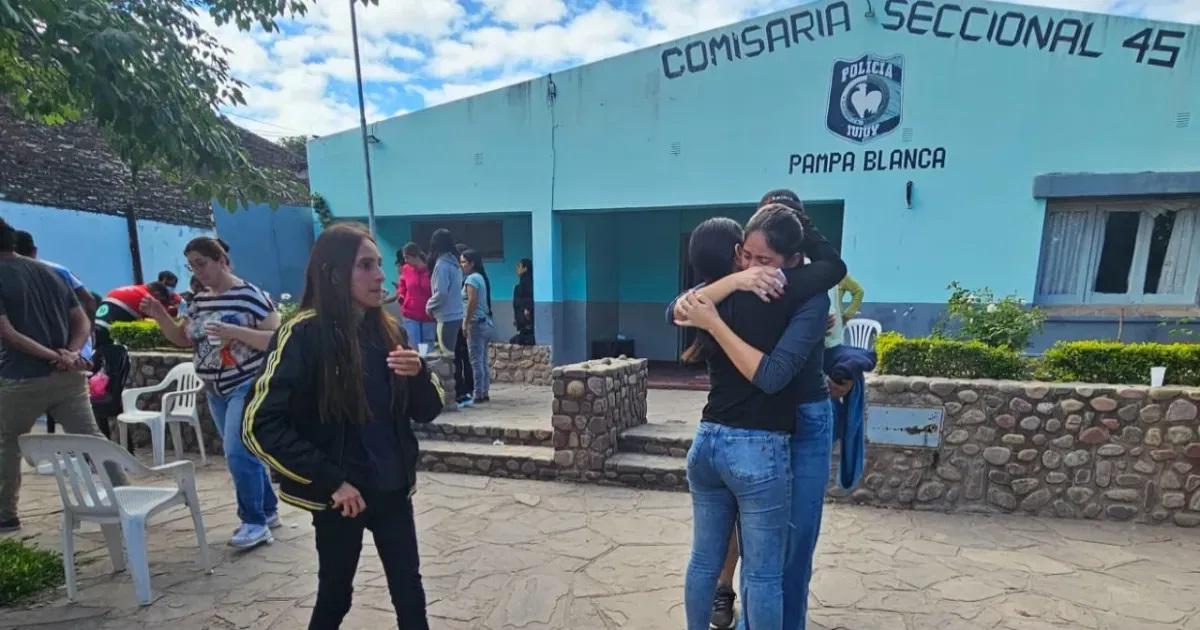 La hermana del acusado por el femicidio de Angelina Gonzaacutelez atentoacute contra su vida