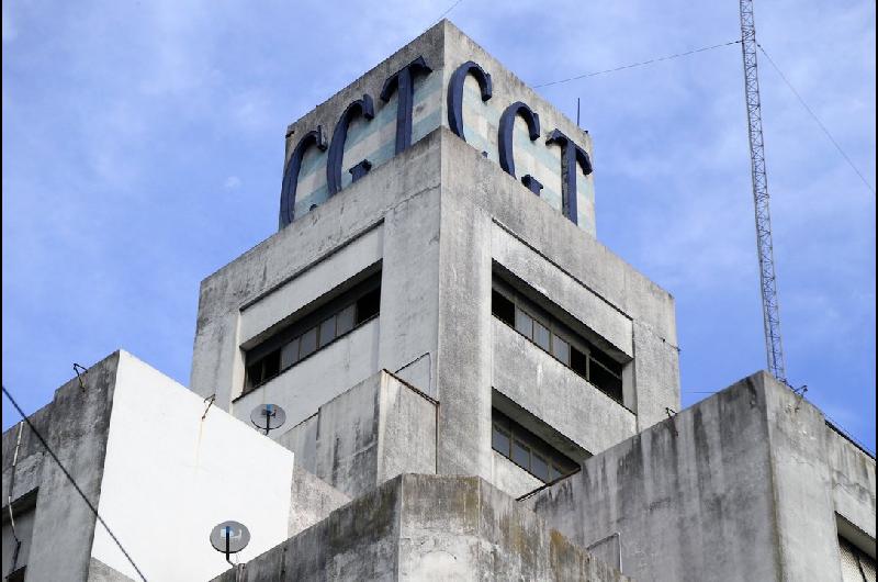 Sin protestas a la vista la CGT se reuacutene hoy para acordar un rechazo abierto a la reforma laboral