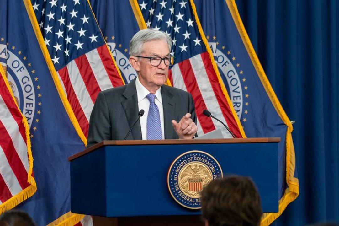 La Reserva Federal de EEUU redujo la tasa de intereacutes en 25 puntos baacutesicos 