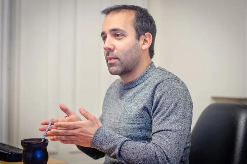 Hagman- La idea de que cambiar la legislacioacuten laboral va a generar empleo no tiene sustentordquo 