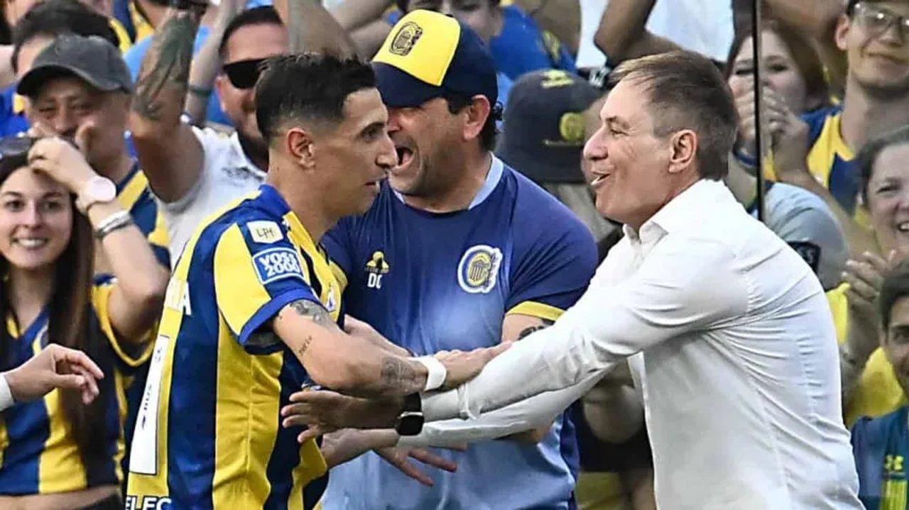 Di Mariacutea despidioacute a Ariel Holan con un emotivo mensaje tras su salida de Rosario Central