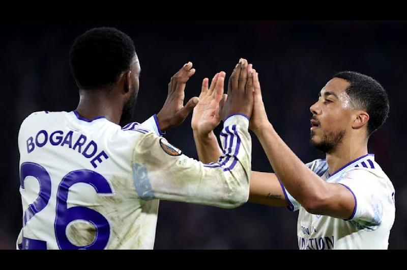 Europa League- Aston Villa vencioacute al Basilea 