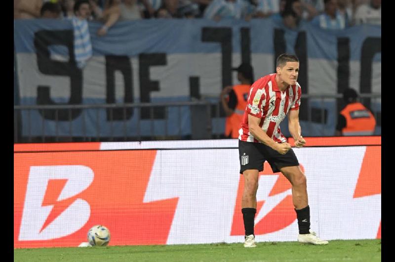 Guido Carrillo- ldquoEstamos a la altura de los grandes del fuacutetbol argentinordquo