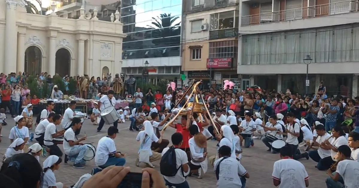 Nintildeos adoradores de pesebres iniciaron sus ensayos