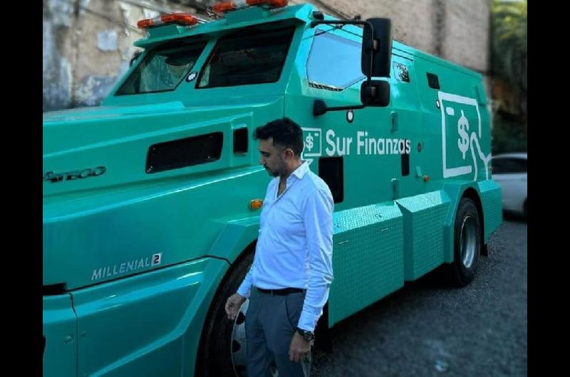 Causa AFA- asiacute son los imponentes camiones de caudales que comproacute el duentildeo de Sur Finanzas